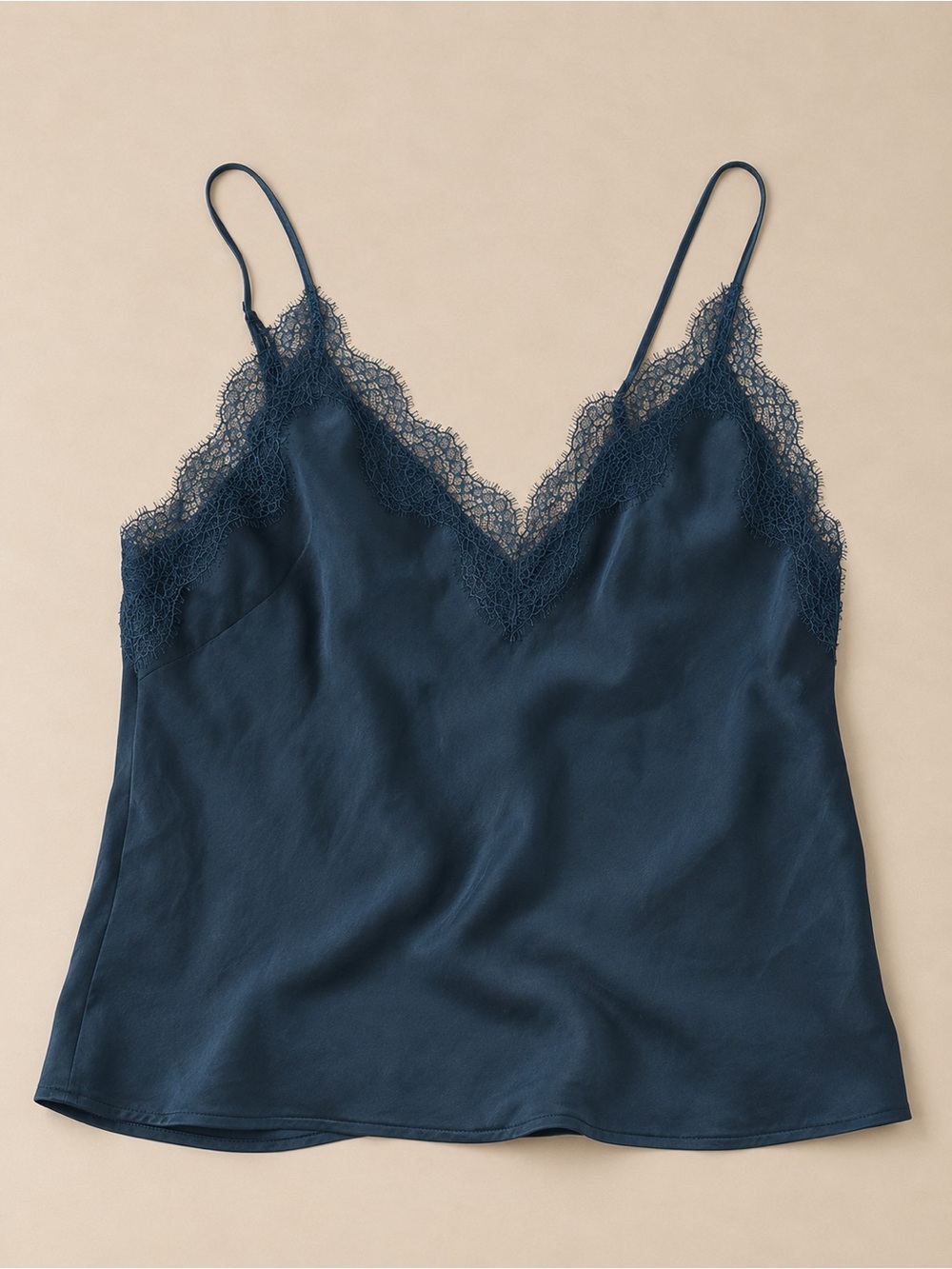 VICTORIA'S SECRET PEACOCK BLUE LACE TRIM CAMISOLE SIZE MEDIUM